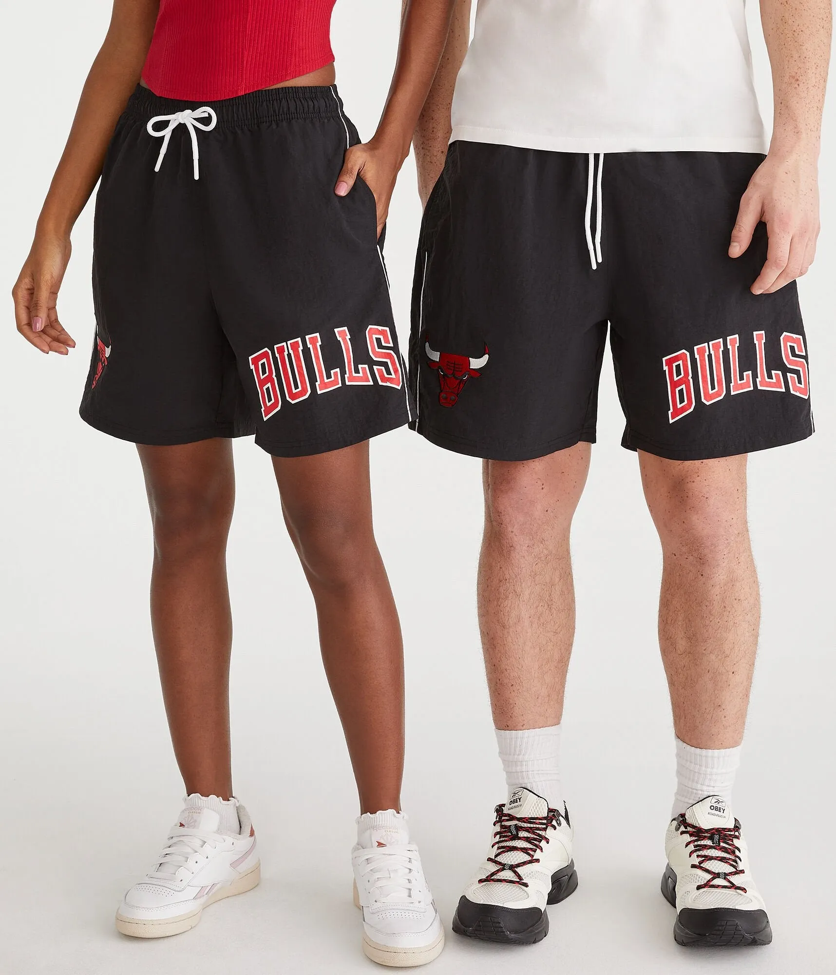 Aeropostale Chicago Bulls Nylon Shorts 6.5"