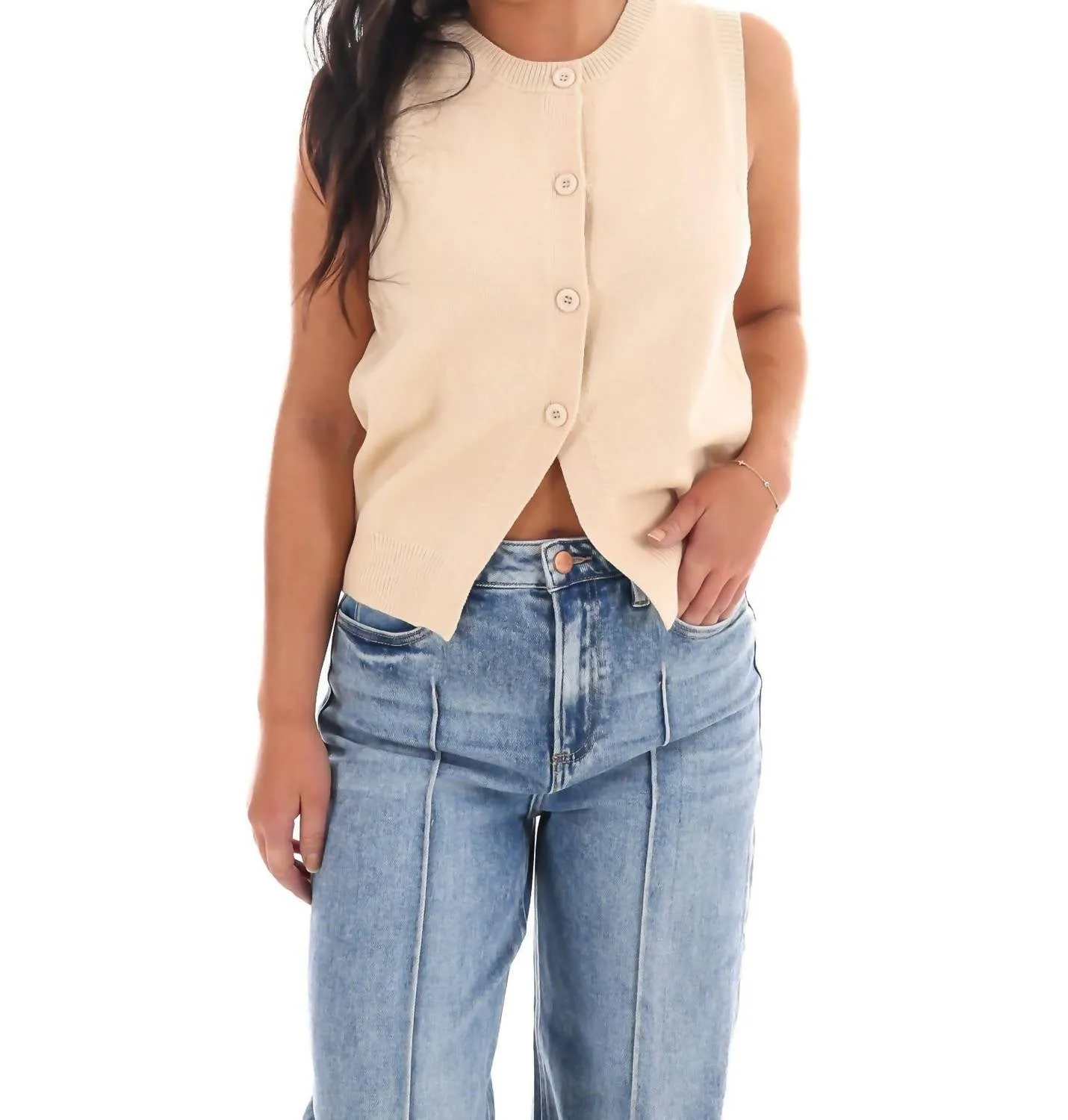 Crewneck Sweater Vest In Cream
