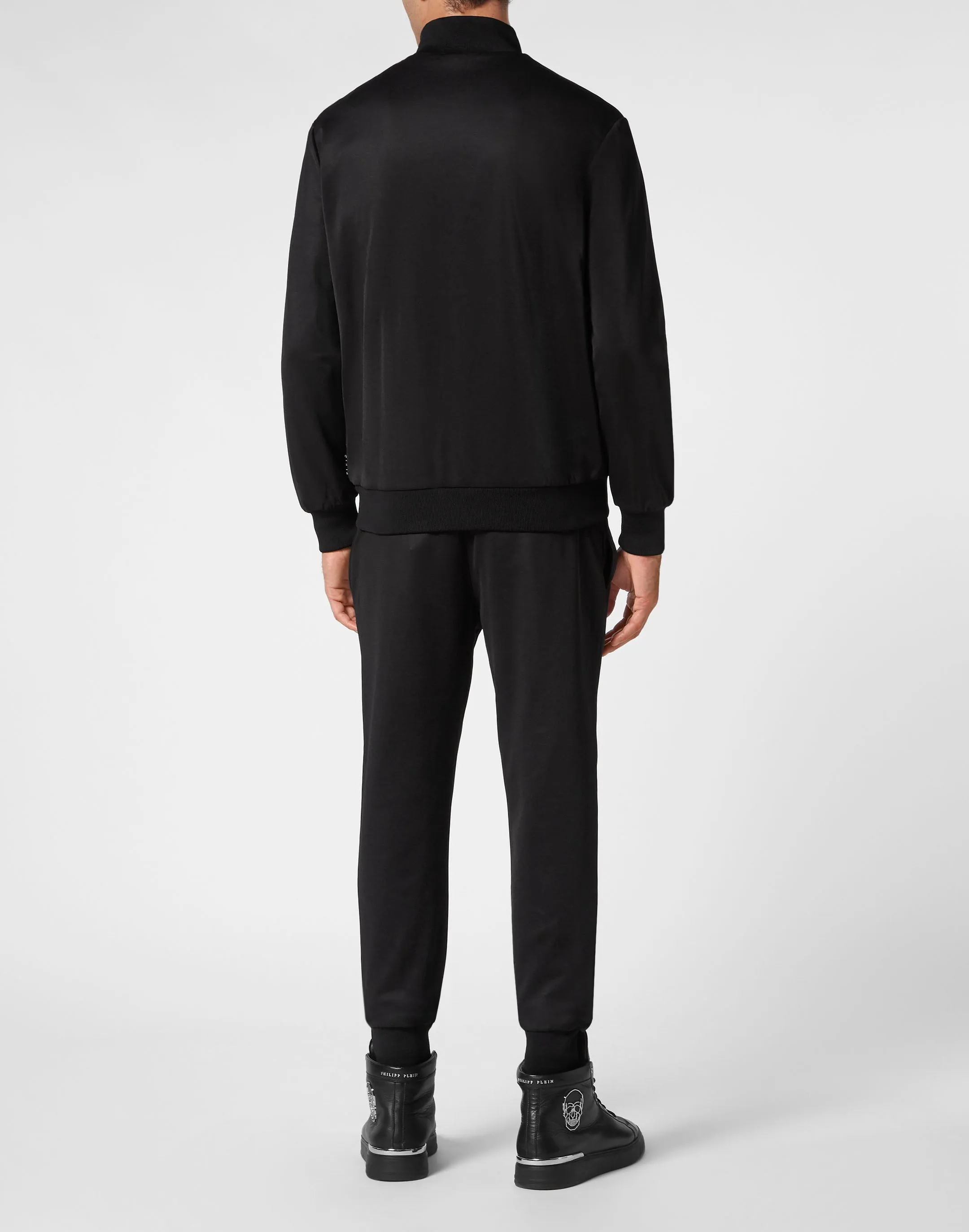 Jogging Suit: Top/Trousers
