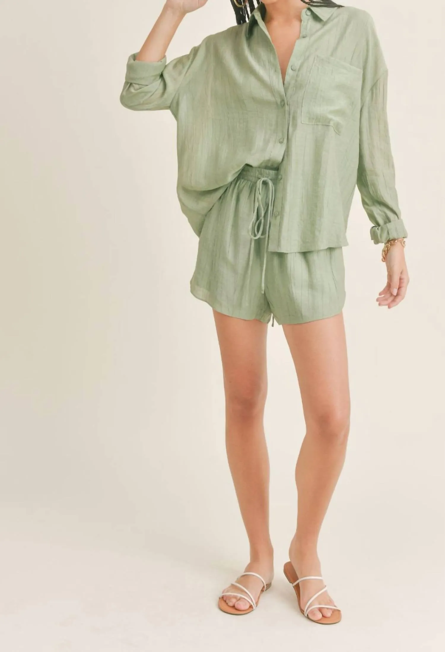 La Quinta Cutout Shirt In Pistachio Green