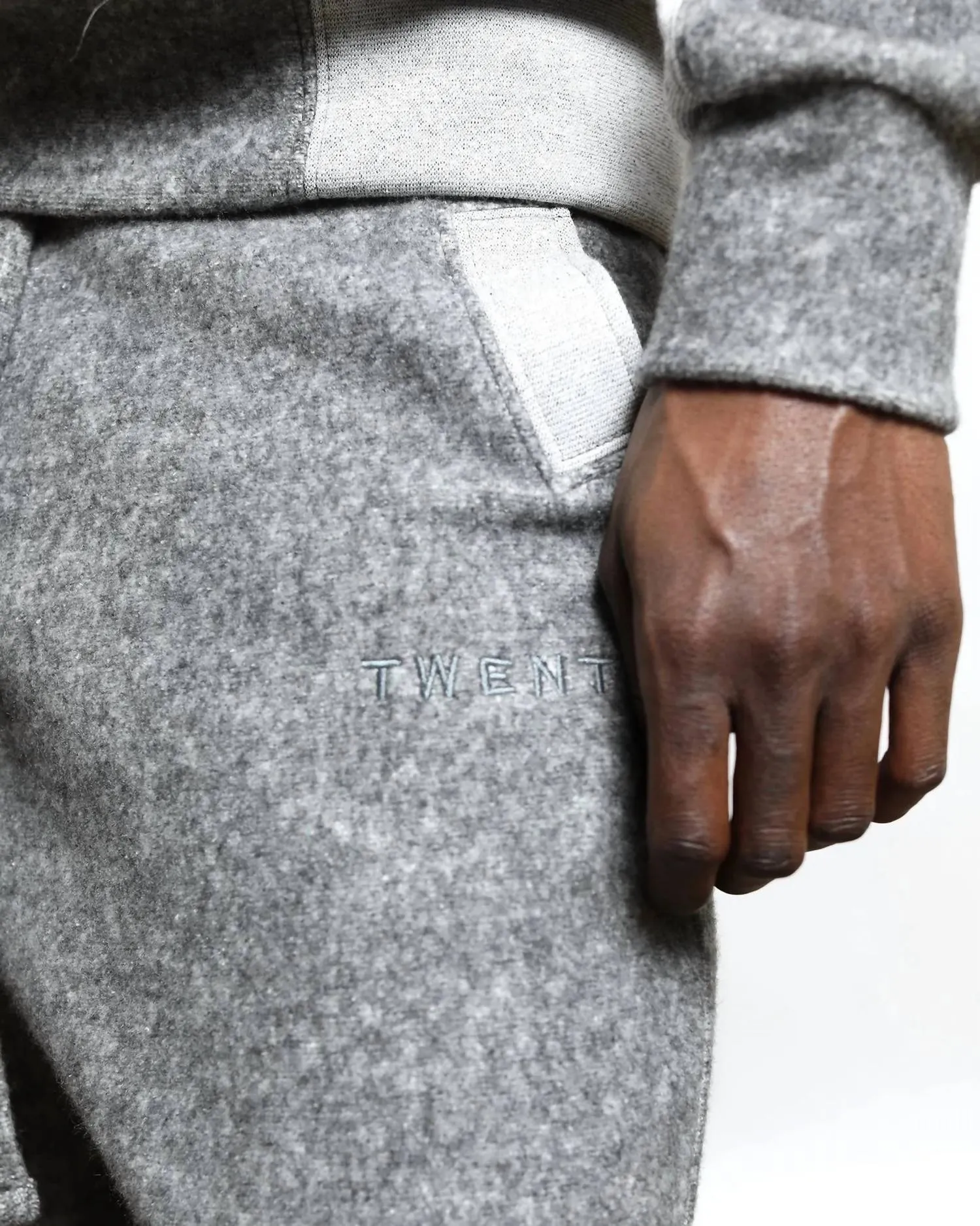 Maddux Plush Fleece Patchwork Pants In Heather Grey