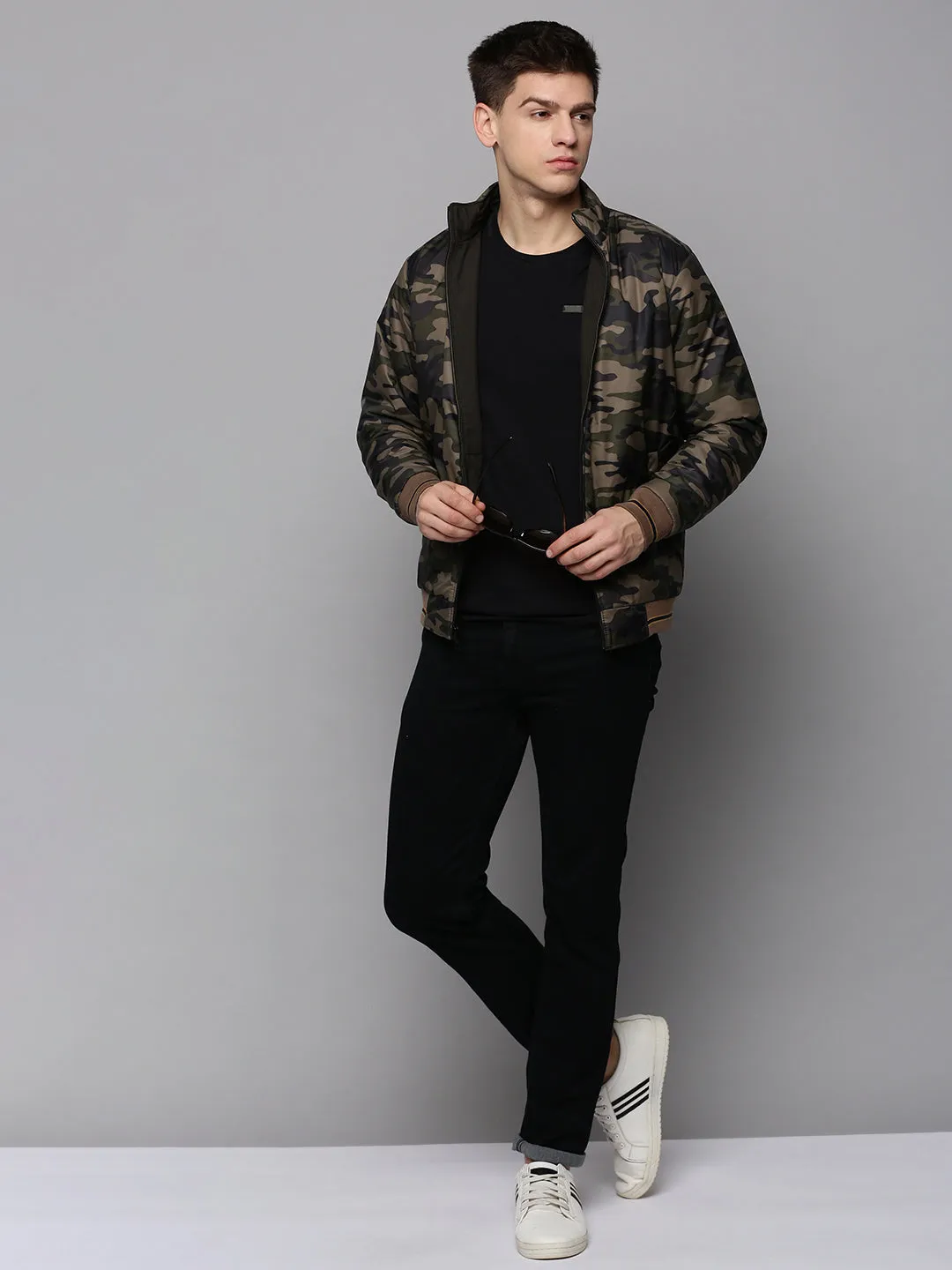 Men Green Camouflage Bomber Jacket