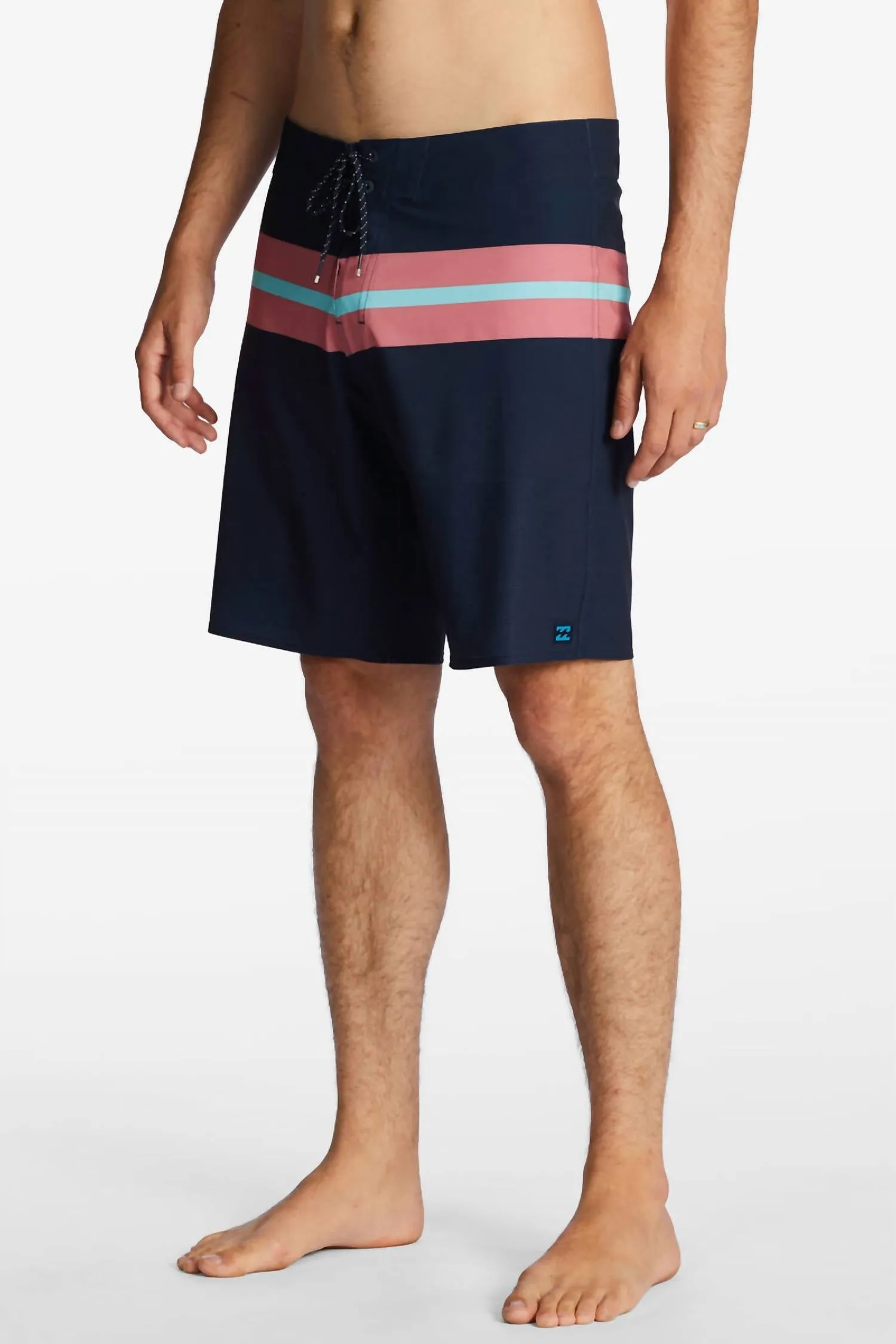Momentum Airlite Boardies In Navy