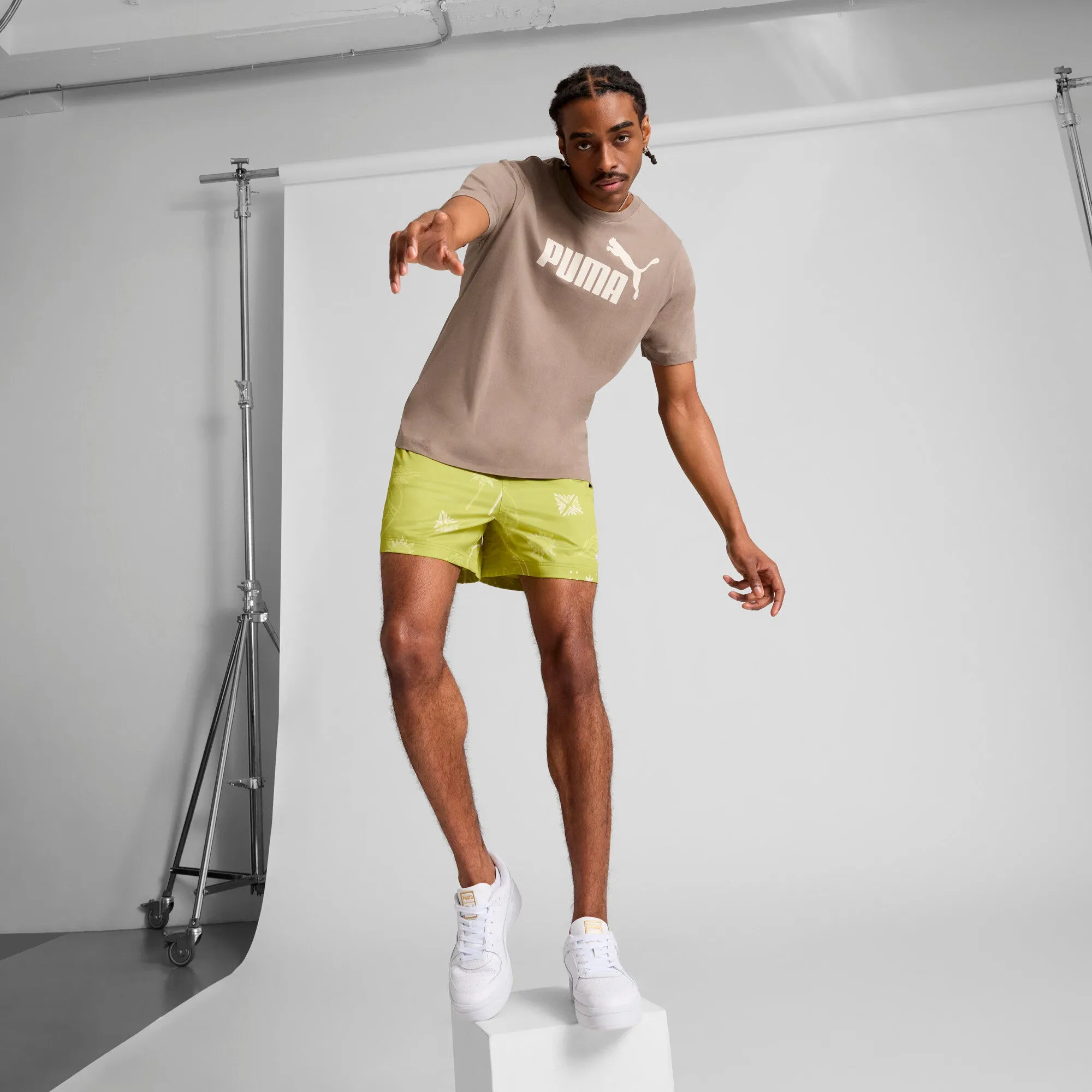PUMA Men's Palm Resort 5" Shorts