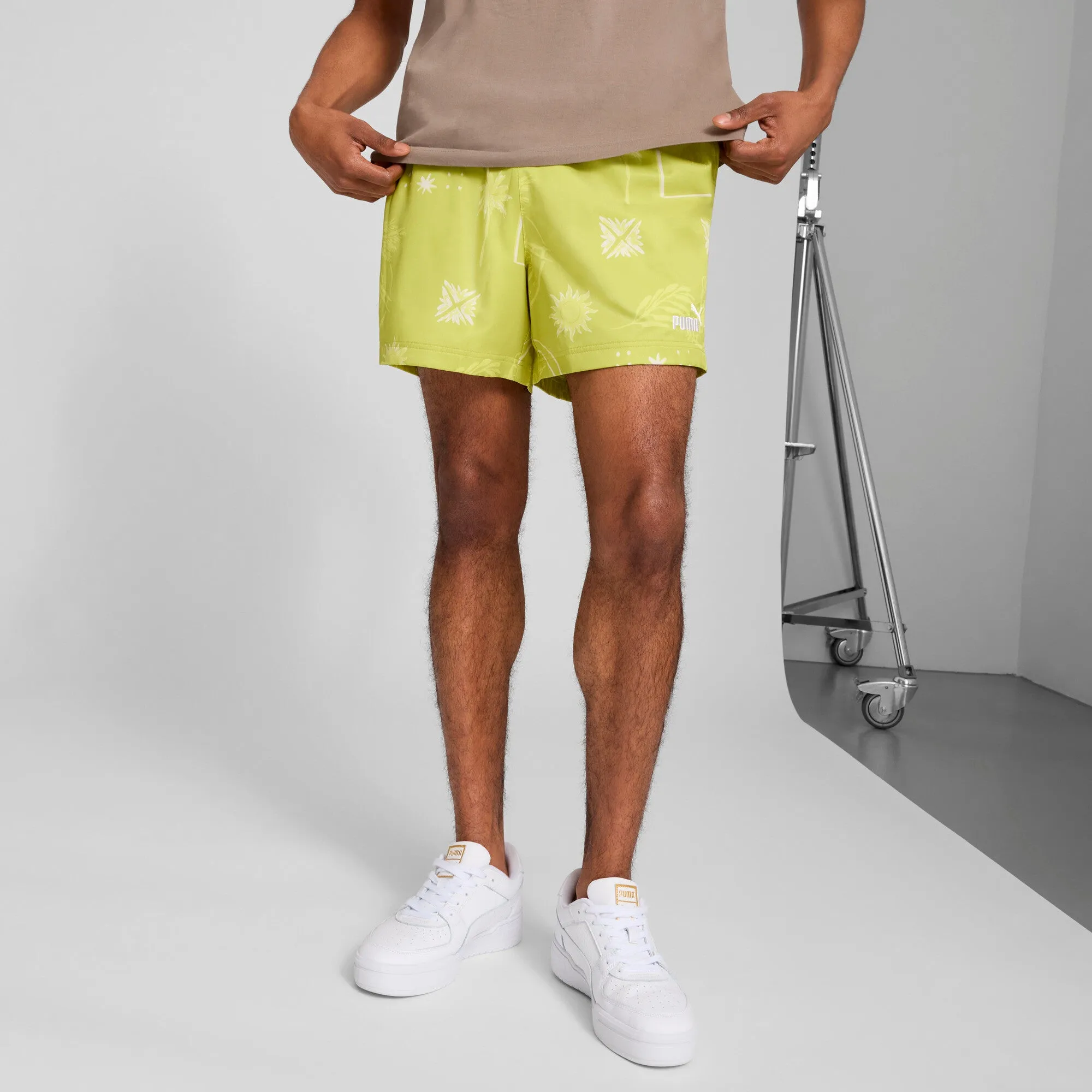 PUMA Men's Palm Resort 5" Shorts