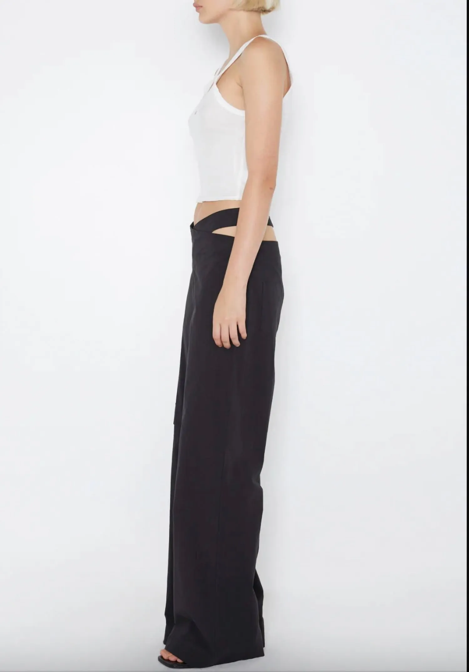 Raylie Cargo Pant In Black
