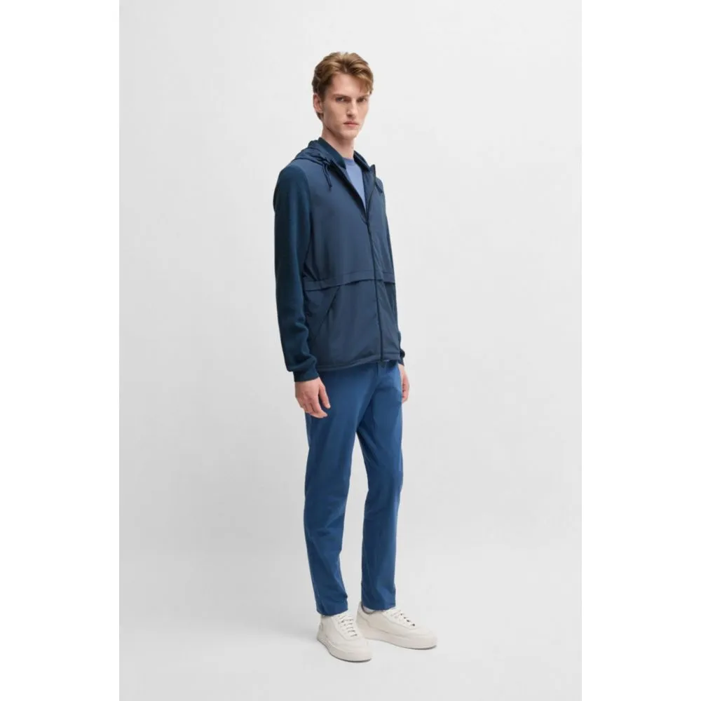 Softshell jacket with knitted details
