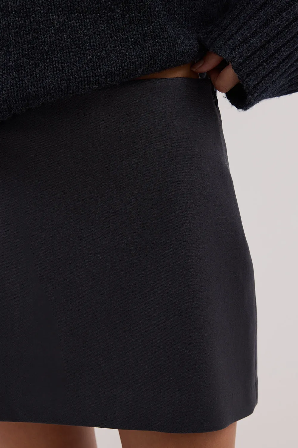 SOHO SLATE SKORT